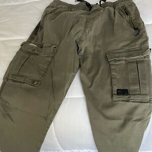Hollister Men's Olive Cargo Pants